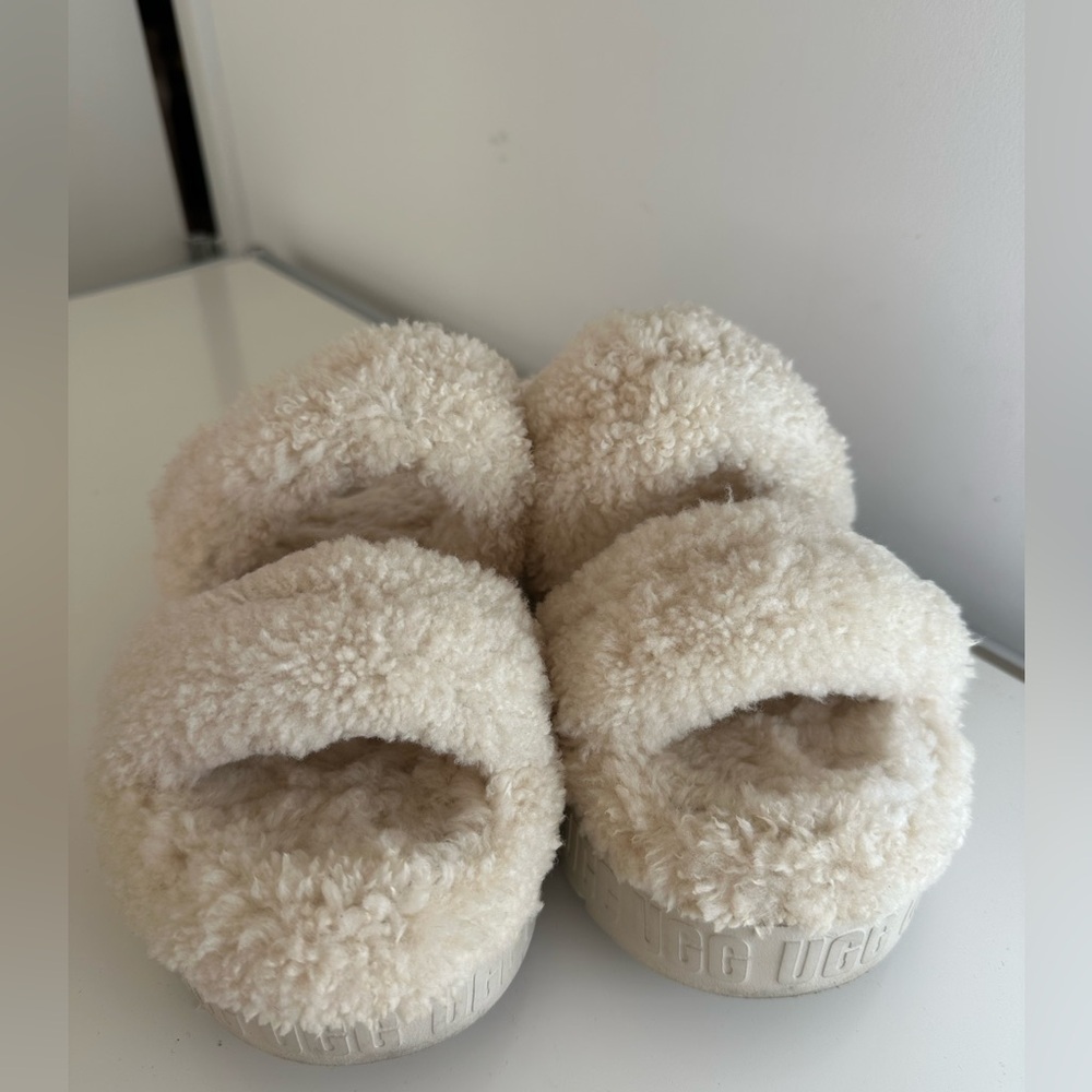 UGG “Oh Fluffita” shearling slippers cream